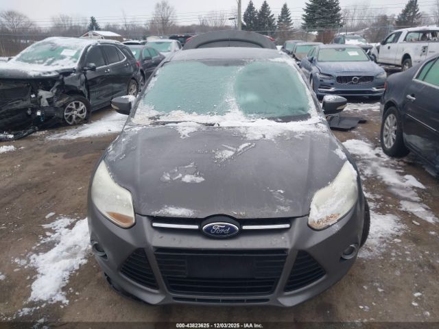 Ford Focus Se Image 13