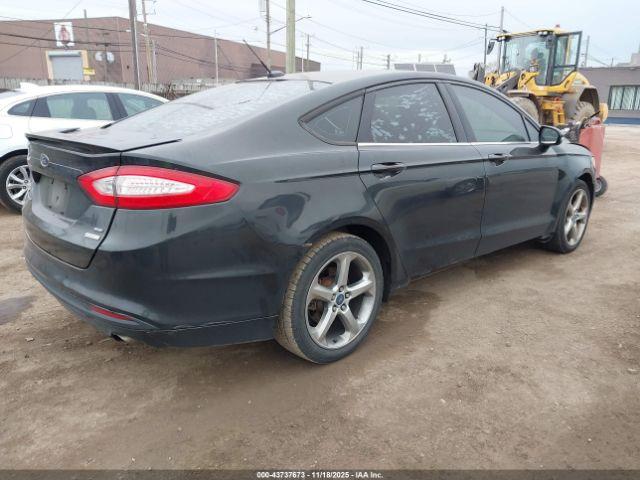Ford Fusion Se Image 6
