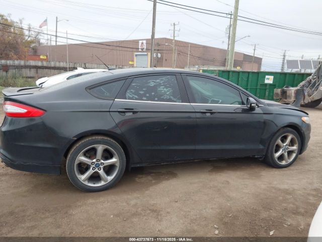 Ford Fusion Se Image 5