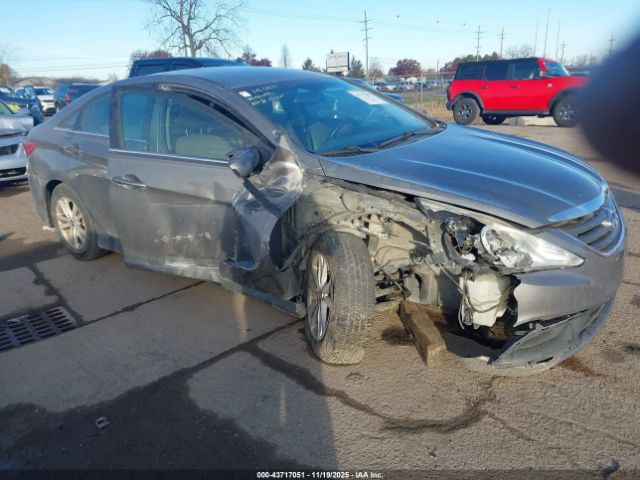 Hyundai SONATA Gls Image 11