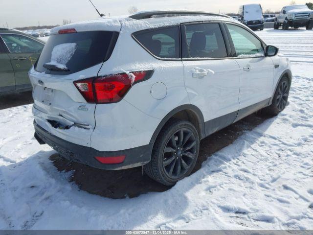 Ford Escape Se Image 3