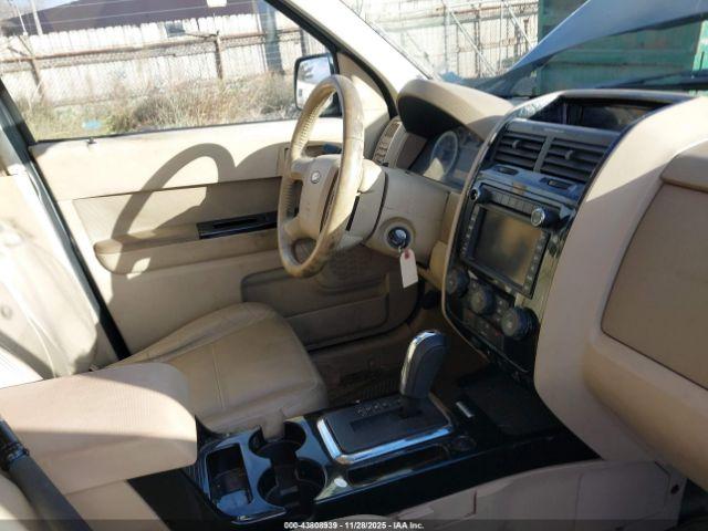 Ford Escape Limited Image 2