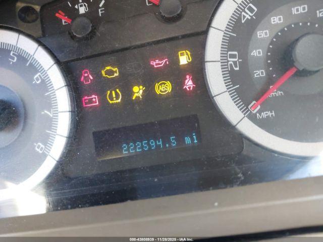 Ford Escape Limited Image 6