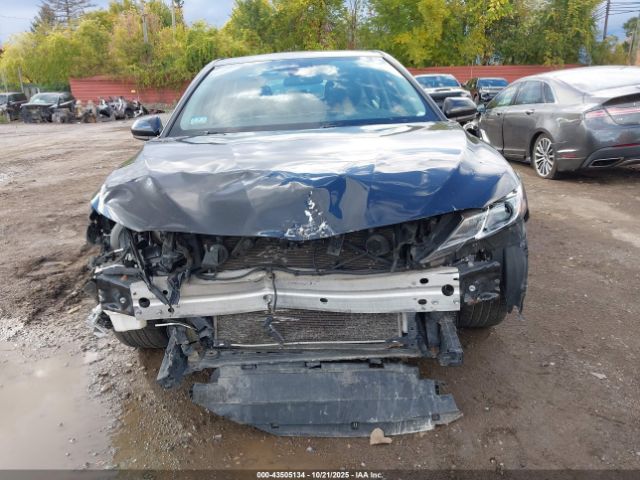 Toyota Camry Se Image 15