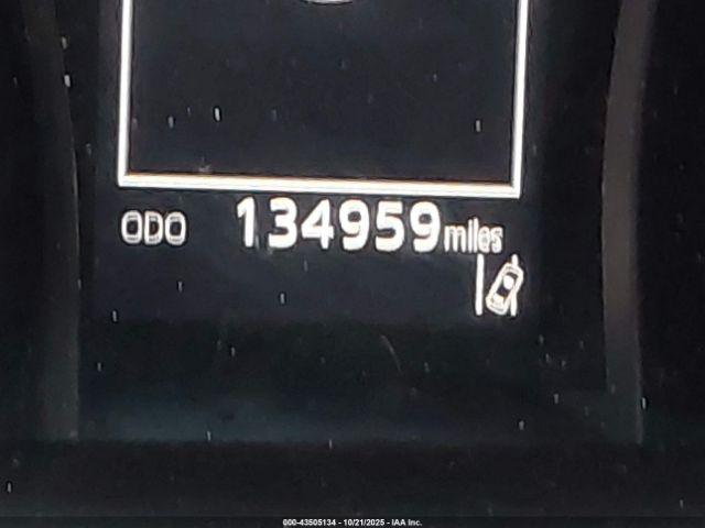 Toyota Camry Se Image 7