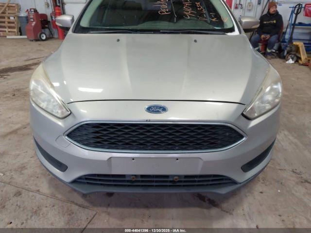 Ford Focus Se Image 7