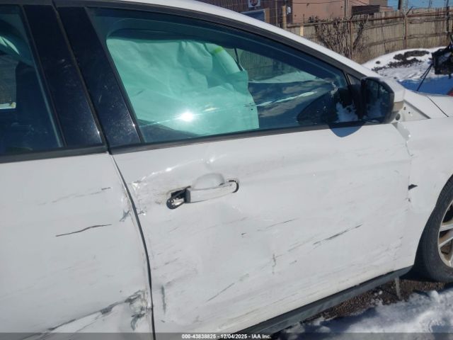 Ford Focus Se Image 3