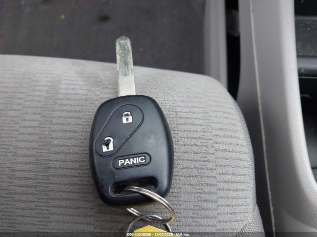 Honda CR-V Lx Image 8