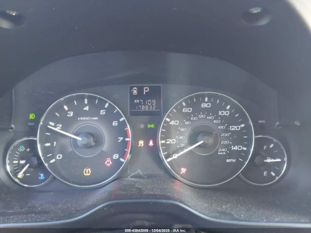 Subaru Outback 2.5i Premium Image 15