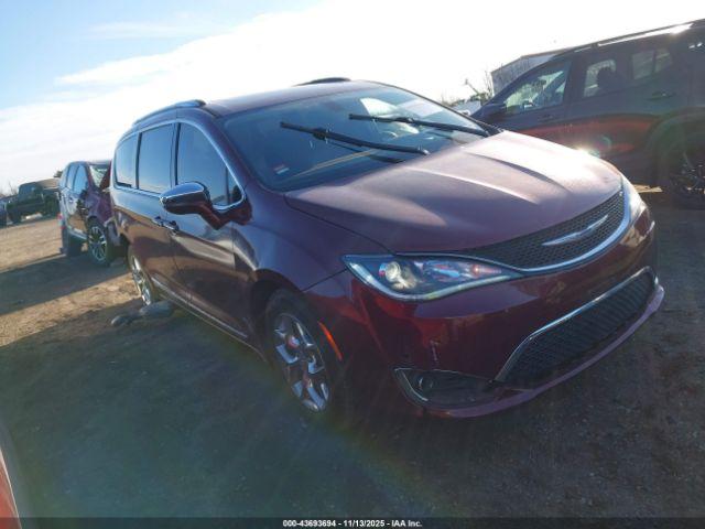  Salvage Chrysler Pacifica
