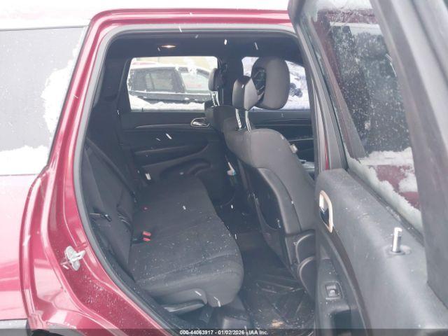 Jeep Grand Cherokee Laredo Image 11