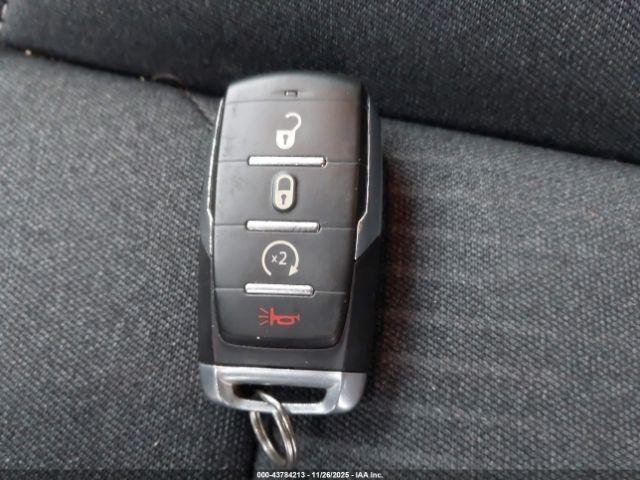 Ram 1500 Big Horn  4x4 5'7 Box Image 16