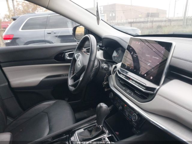 Jeep Compass Limited 4x4 Image 10