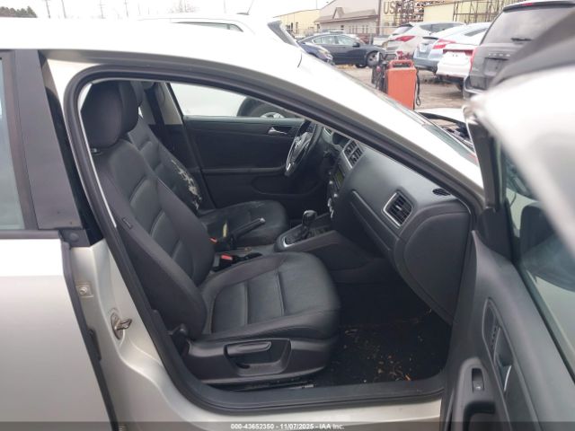 Volkswagen Jetta 2.5l Se Image 3