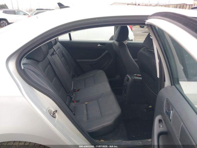 Volkswagen Jetta 2.5l Se Image 4