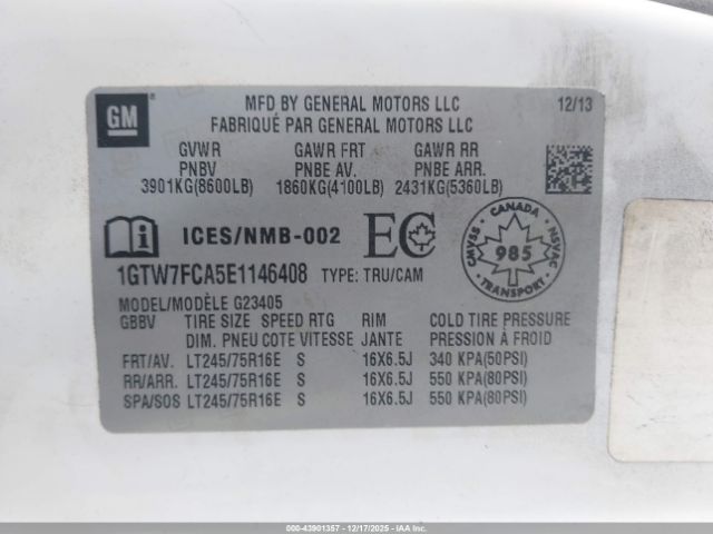 GMC Savana Work Van Image 3