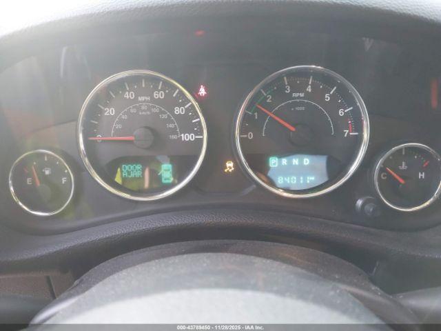 Jeep Wrangler Sahara Image 15