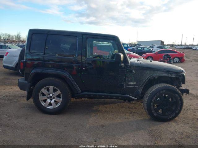 Jeep Wrangler Sahara Image 11