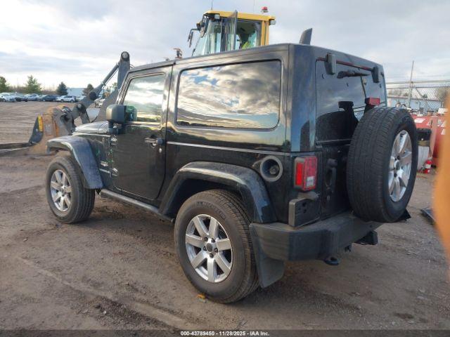 Jeep Wrangler Sahara Image 8