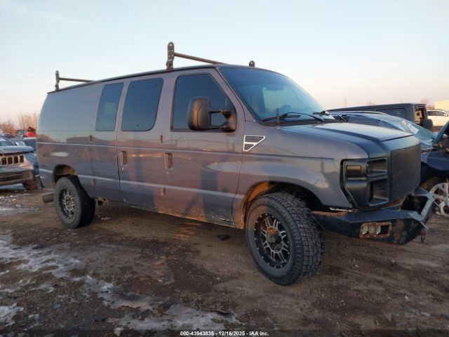 Ford E-250 Commercial Image 15