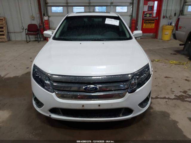 Ford Fusion Sport Image 16