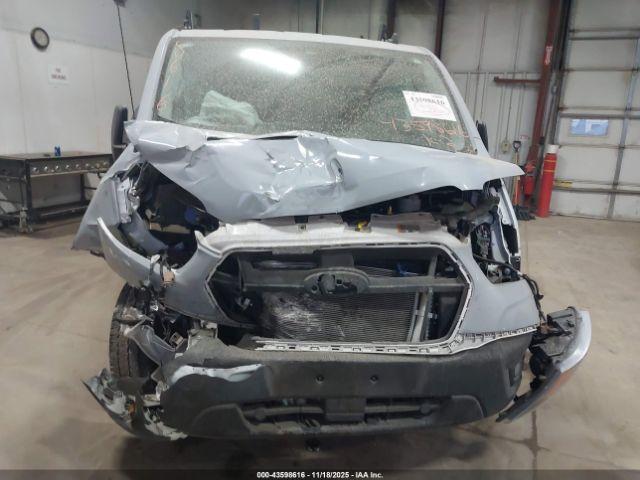 Ford Transit Image 6