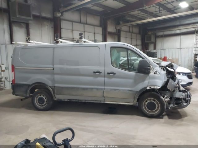 Ford Transit Image 17