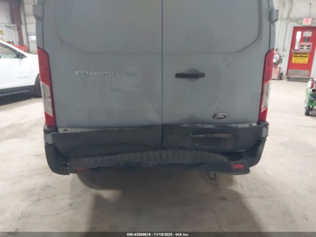 Ford Transit Image 13