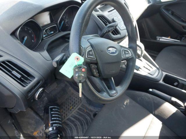 Ford Focus Se Image 3