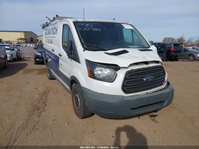 Ford Transit Image 1