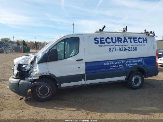 Ford Transit Image 2