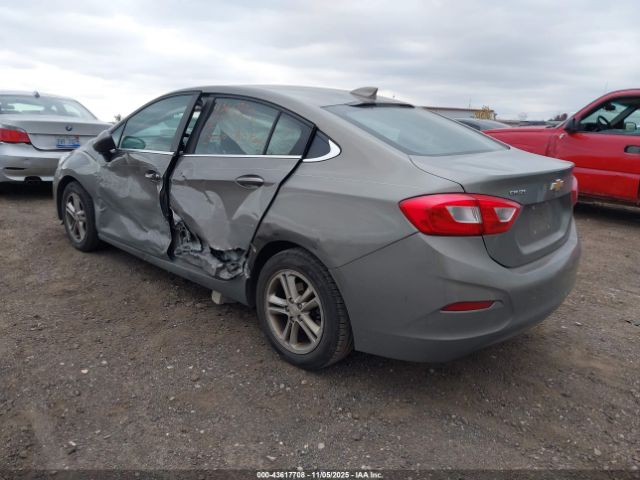 Chevrolet Cruze Lt Auto Image 2