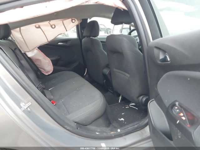 Chevrolet Cruze Lt Auto Image 6