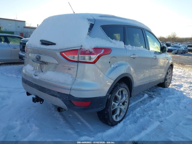 Ford Escape Titanium Image 2