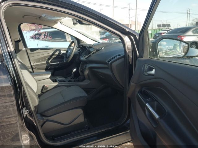 Ford Escape Se Image 4