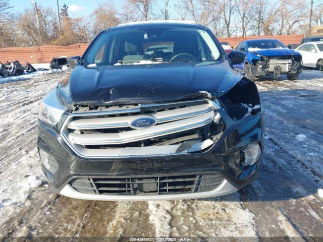 Ford Escape Se Image 6