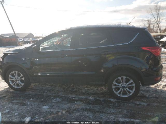 Ford Escape Se Image 15