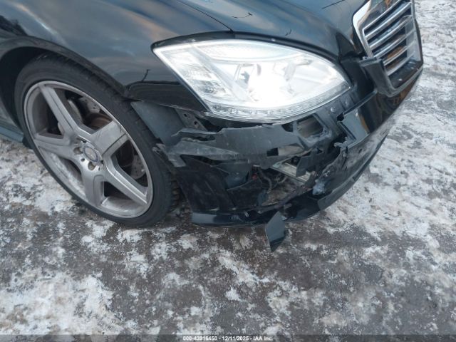 Mercedes-Benz S-Class 4matic Image 17