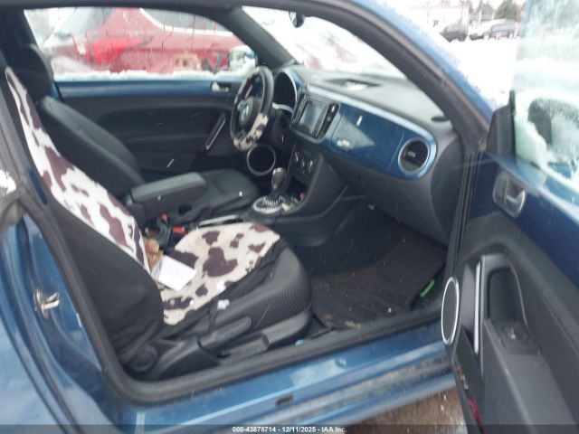 Volkswagen Beetle 1.8t Se Image 2