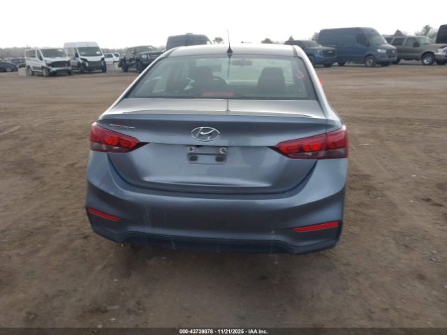 Hyundai ACCENT Se Image 15