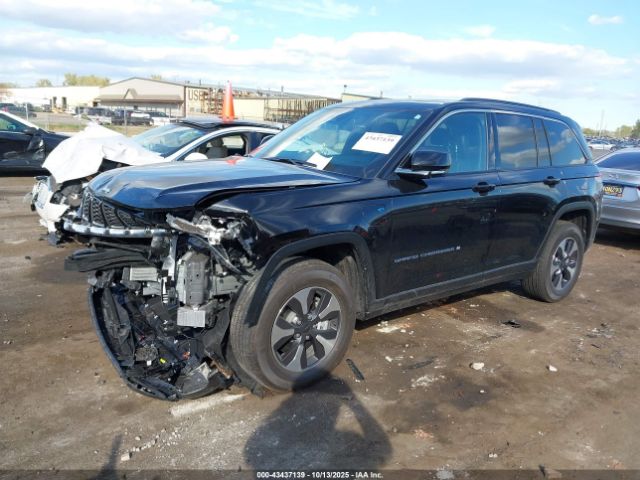 Jeep Grand Cherokee Image 12