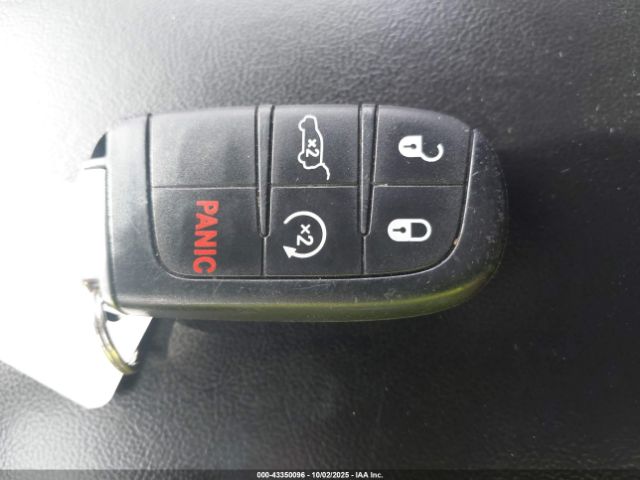 Jeep Grand Cherokee Laredo X 4x4 Image 11