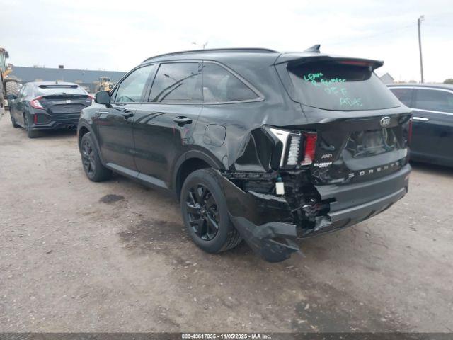 Kia Sorento S Image 4