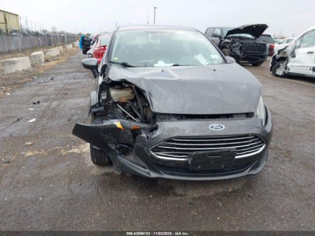 Ford Fiesta Se Image 16