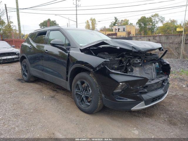  Salvage Chevrolet Blazer