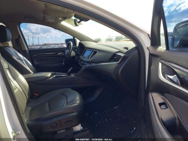 Buick Enclave Fwd Essence Image 3