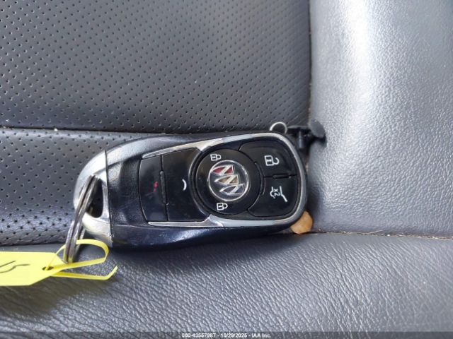 Buick Enclave Fwd Essence Image 18