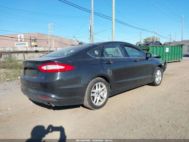 Ford Fusion Se Image 6