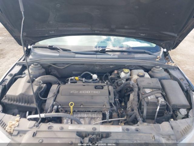 Chevrolet Cruze Ls Image 5