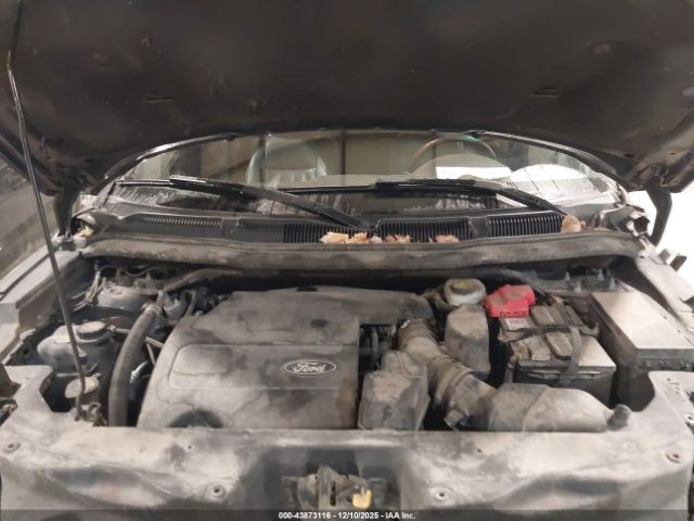 Ford Explorer Xlt Image 15